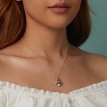 Ezüst női nyaklánc csengőmedállal