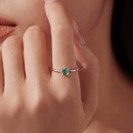 Ezüstgyűrű áttetsző üveggel